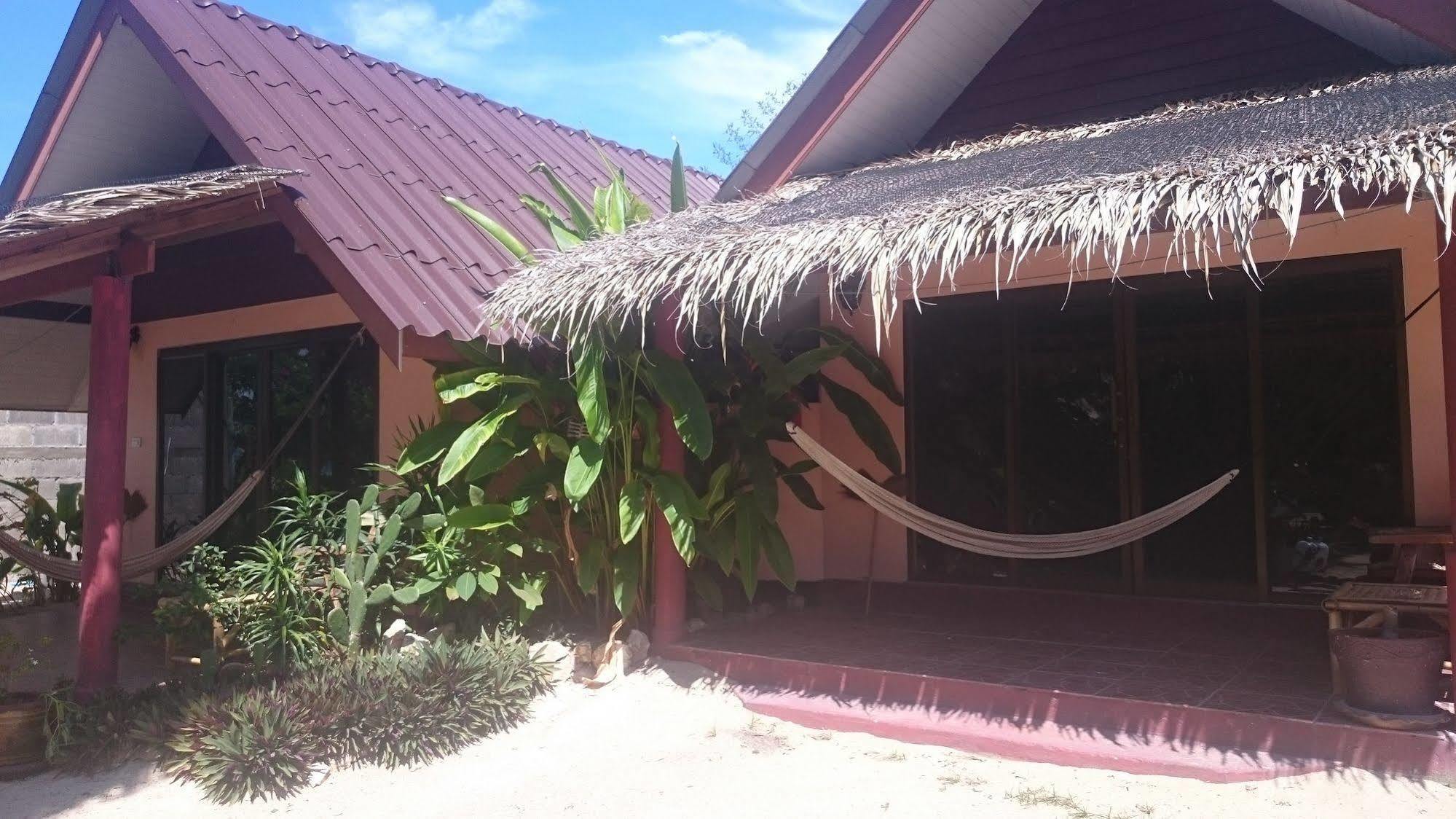 Papillon Bungalows バーン・タイ エクステリア 写真
